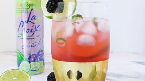 blackberry lime mocktail spritzer